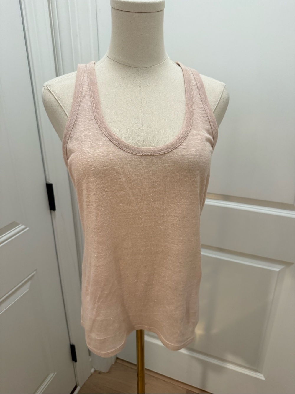 Express Light Pink Tank Top Scoop Neck